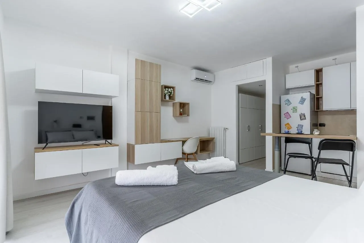 Santa Giulia Suite Milan 0*,  Italie